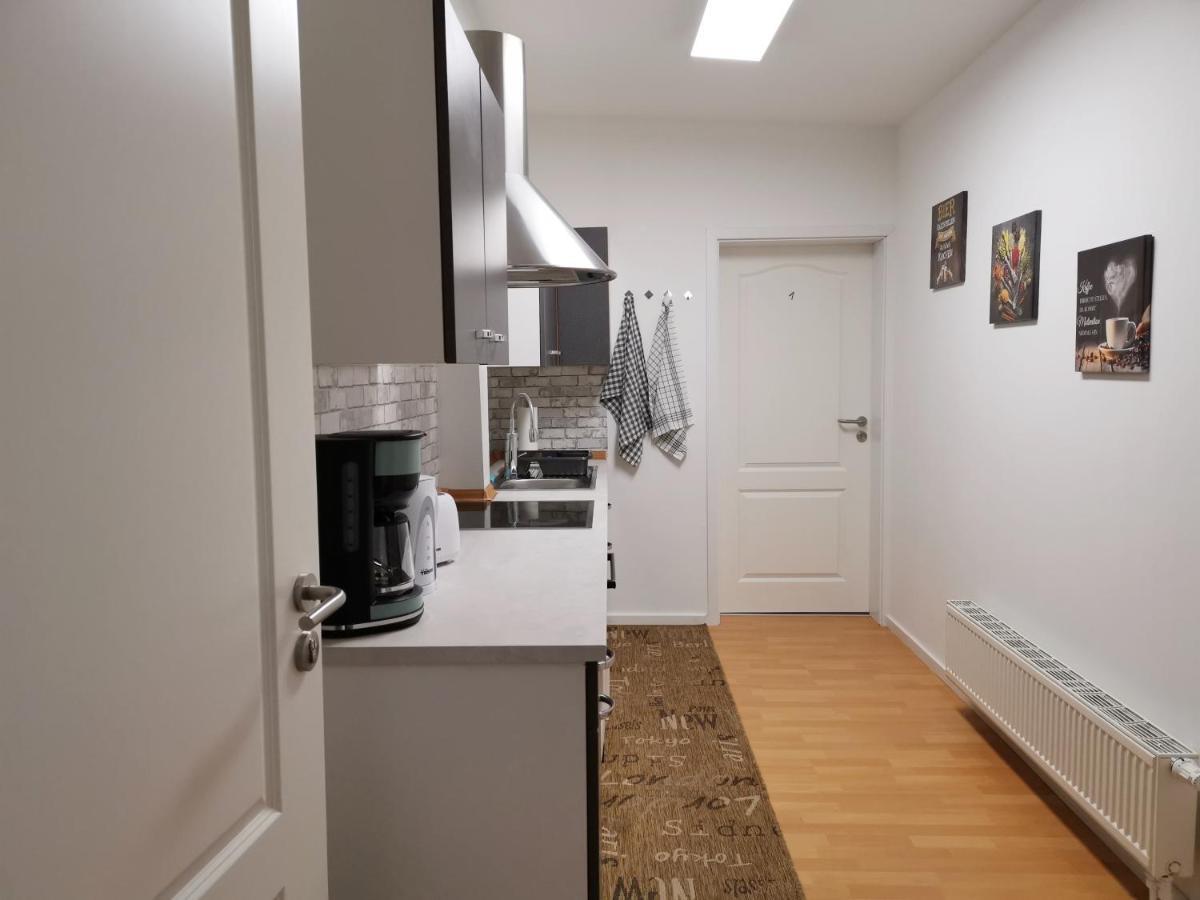 Musashi Apartment 2 ไวมาร์ ภายนอก รูปภาพ
